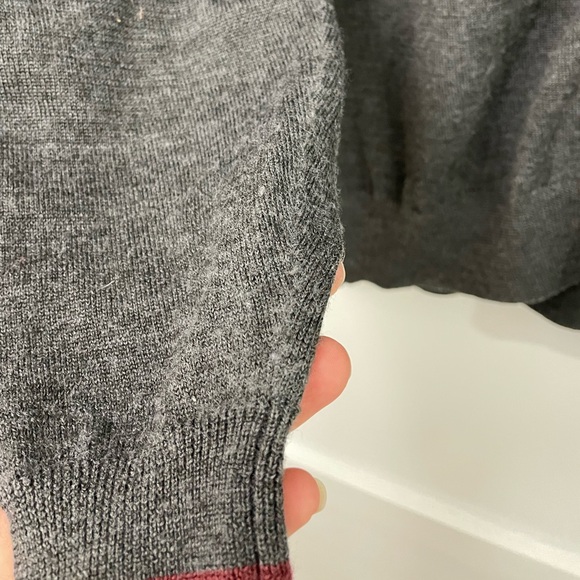 [xl] SOLITUDE Cardigan Wool men’s button down classic Grey with Burgundy Trim - Picture 6 of 7